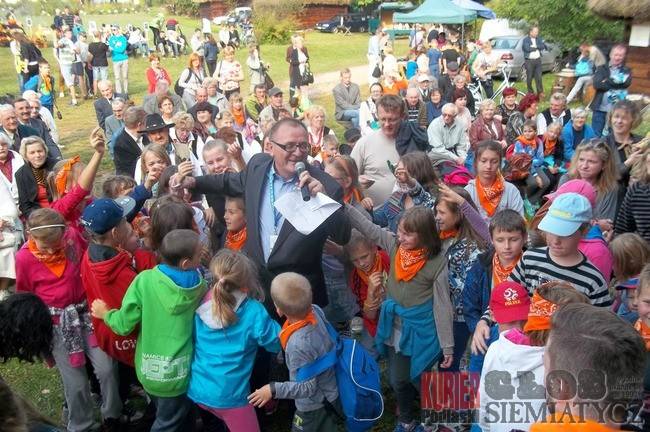 Ciechanowiec - Jesień w polu i zagrodzie