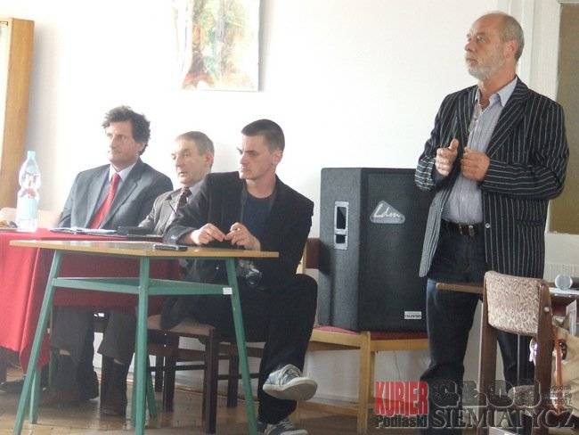 Sarnaki - Śmieci wylądują w lesie?