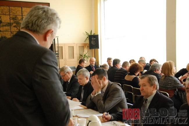 Siemiatycze - Czy naczelnik szantażował starostę?