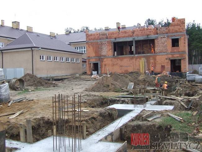 Nurzec Stacja - Rośnie nowa sala sportowa