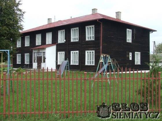 Gmina Siemiatycze  - Szkoła do likwidacji, świetlice do remontu