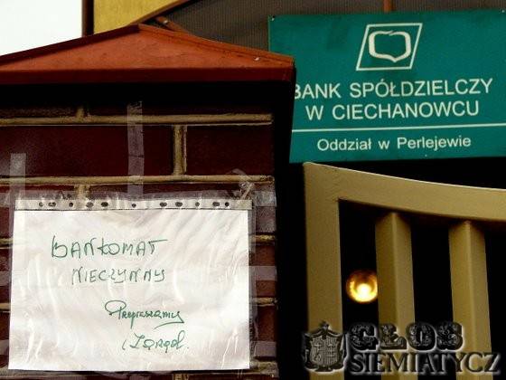 Włamanie do banku  - okradziony bankomat