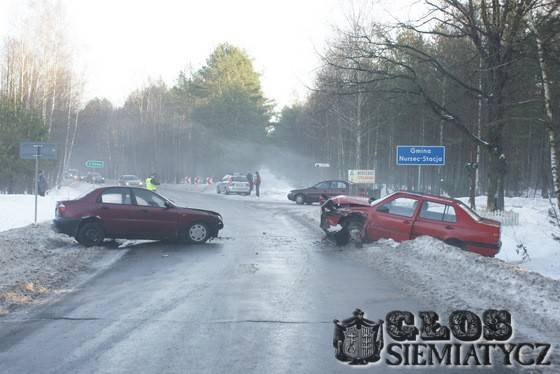 Zderzenie dwóch samochodów