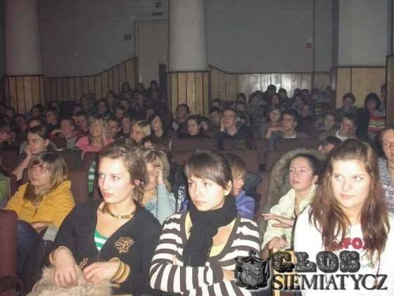 „Teatralne potyczki” na deskach SOK