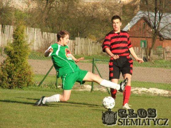 Ligowa piłka - MKS Mielnik-Puszcza Hajnówka 1:0