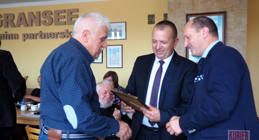 Sesja w Gminie Siemiatycze  Eternit pozostaje, ceny za śmieci wzrosną 