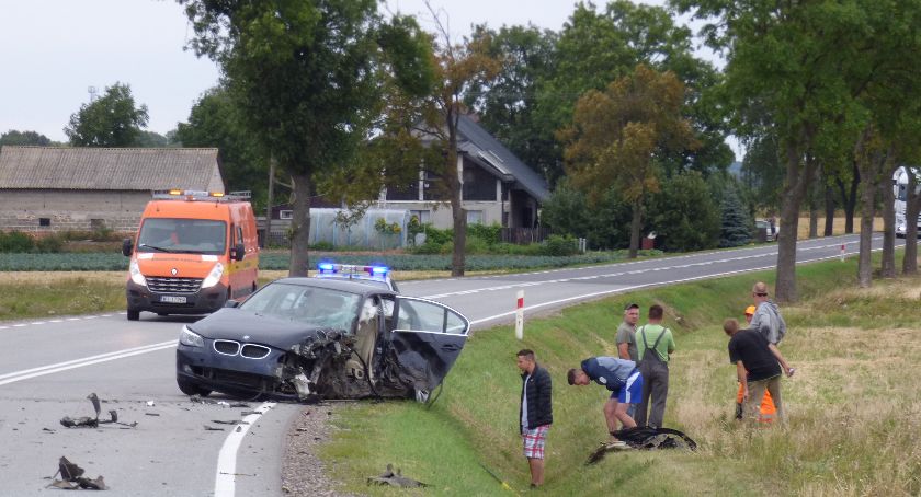 Zderzenie BMW z DAF koło Puczyc