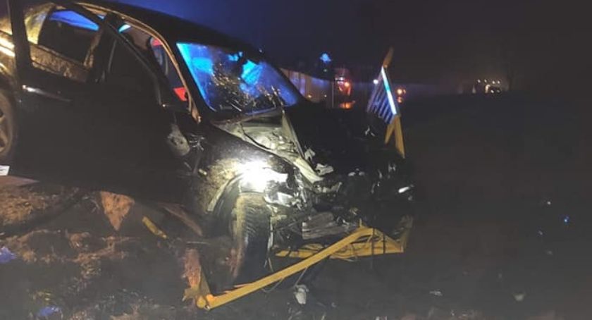 Policjanci łosickiej drogówki uratowali 8-miesięczne dziecko