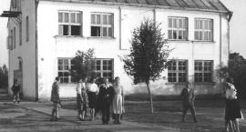 80 lat szkoły przy Drohiczyńskiej – cząstka naszych &hellip;