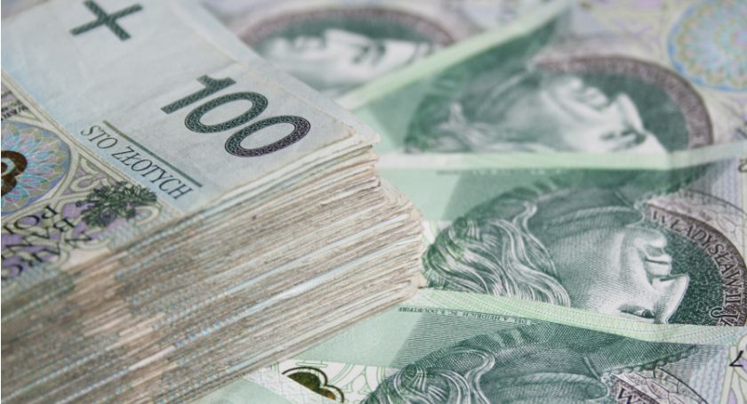Politycy zarobią zdecydowanie więcej - nowy projekt w Sejmie