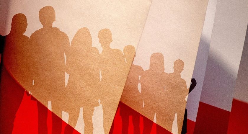 2 maja - Dzień Flagi RP oraz Dzień Polonii i Polaków za Granicą