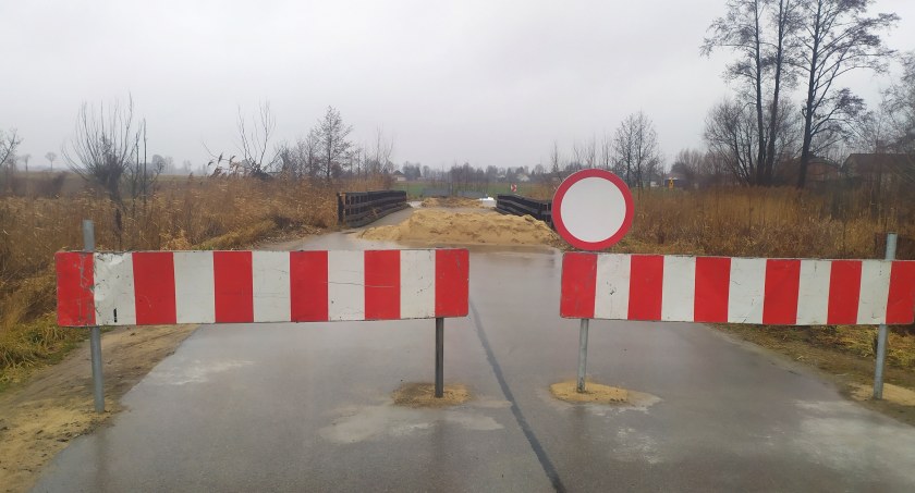 Kozienice - mieszkańcy wciąż czekają na remont mostu