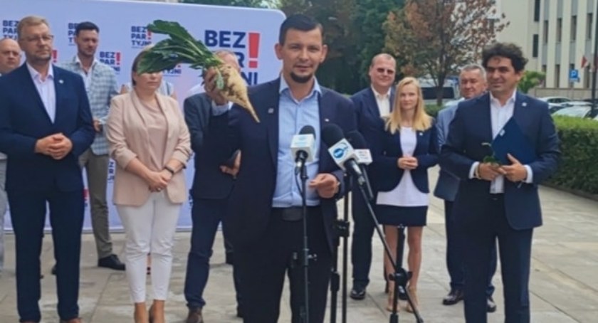 M. Wojciechowski: Mamy buraka dla Kołodziejczaka i ofertę dla wsi