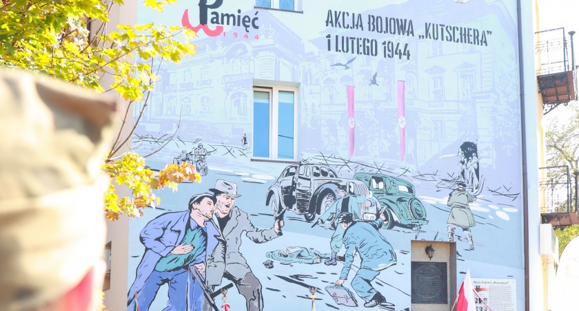 Piastów. Mural ilustrujący Akcję Bojową Kutschera odsłonięty [FOTORELACJA]