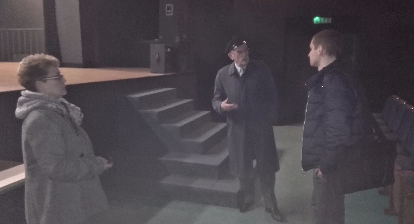 Przygotowania do konferencji w Piastowie.