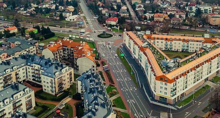 Kto oficjalnie zwyciężył w II turze wyborów na burmistrza Piastowa? Zobaczmy.