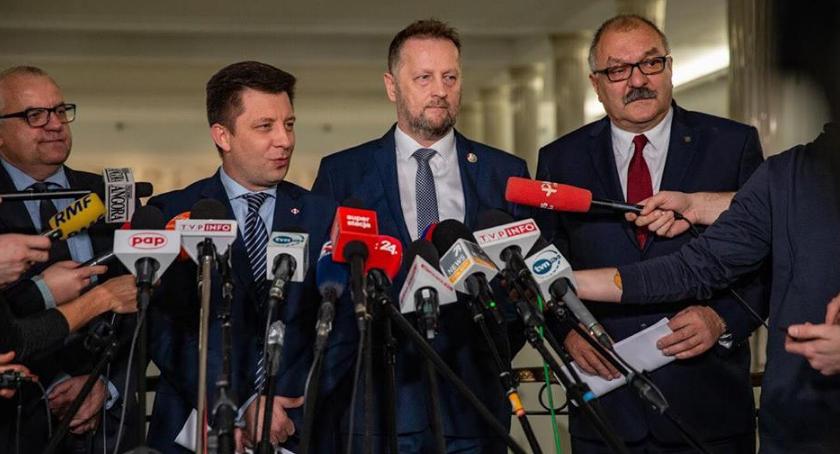 Bezpartyjni Samorządowcy na Dolnym Śląsku podpisali umowę koalicyjną z PiSem. 