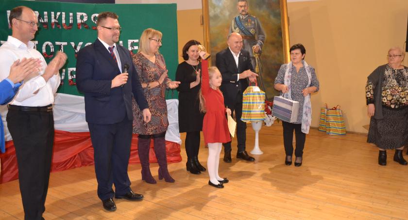 Powiatowy konkurs pieśni patriotycznej i legionowej w Iłowie [ZDJĘCIA]