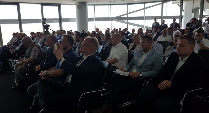 Polska silnych samorządów. Delegacja MWS na debacie we Wrocławiu