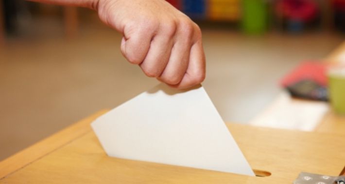 Prezydent Komorowski zarządził referendum ws. JOW!