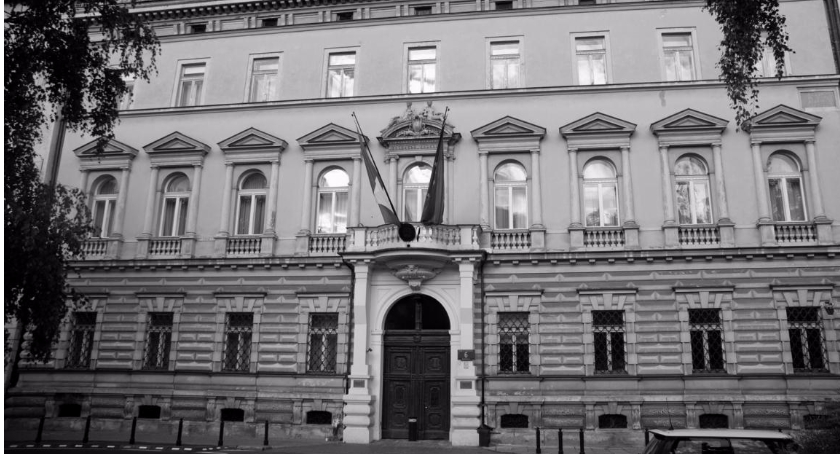 Łączymy się w bólu z rodzinami ofiar tragedii we Włoszech