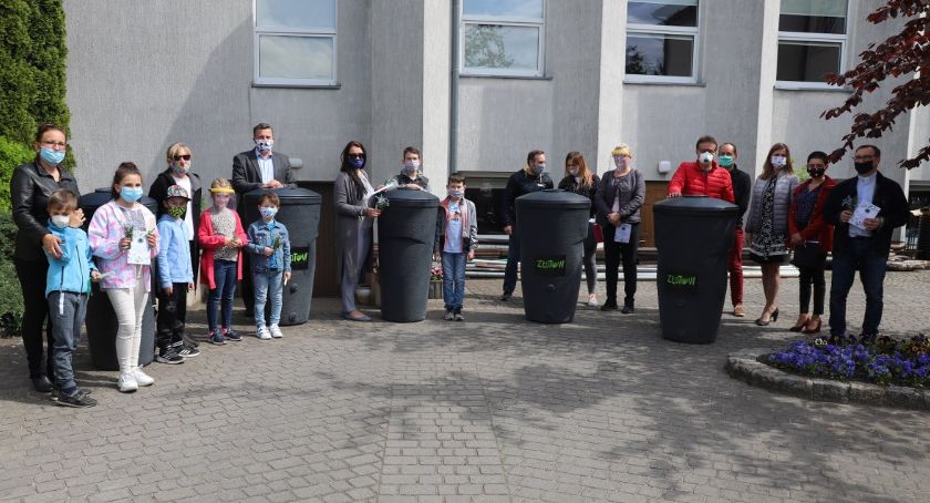 Wręczenie nagród laureatom miejskiego konkursu ekologicznego