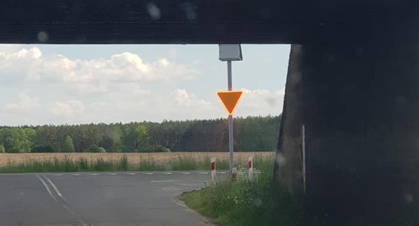 Kolejny krok do poprawy bezpieczeństwa na drogach wojewódzkich