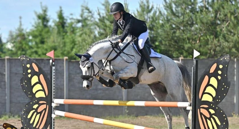 Klub Jeździecki Grodno - Dwór na zawodach w Szczecinku