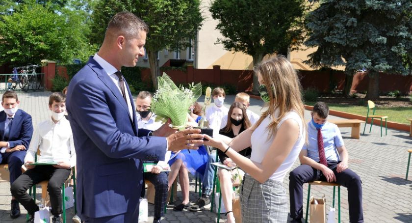 Pożegnanie absolwentów