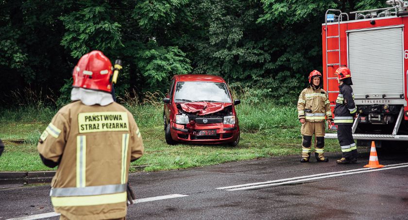 Kolizja na ul.Kujańskiej