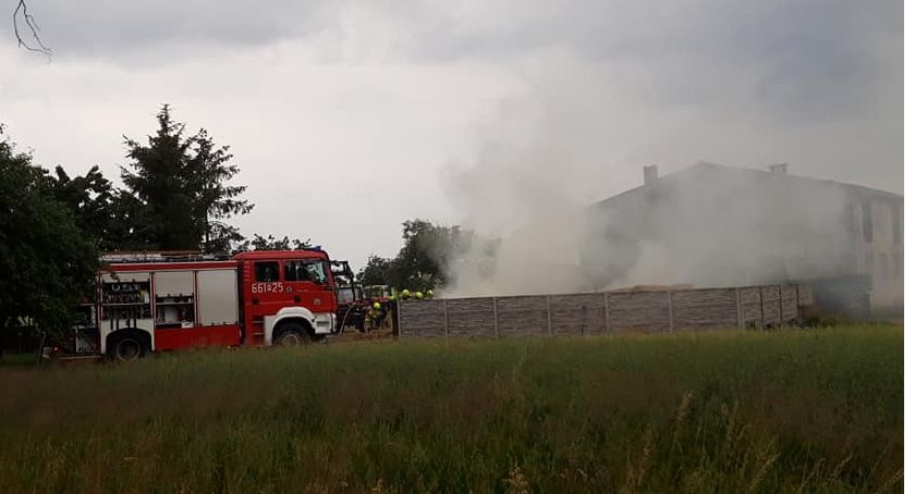 Pożar balotów siana w miejscowości Prochy