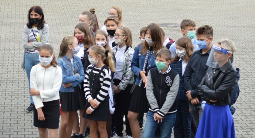 Rozpoczęcie roku szkolnego w Publicznej Szkole Podstawowej w Krajence