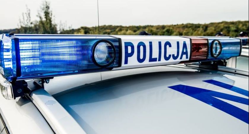 Jechał autem mimo cofniętych uprawnień