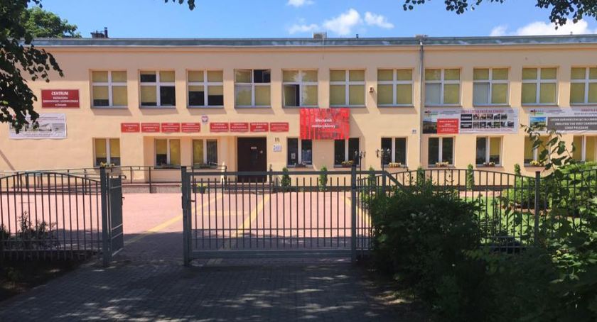Plan zajęć w systemie hybrydowym w CKZiU w Złotowie