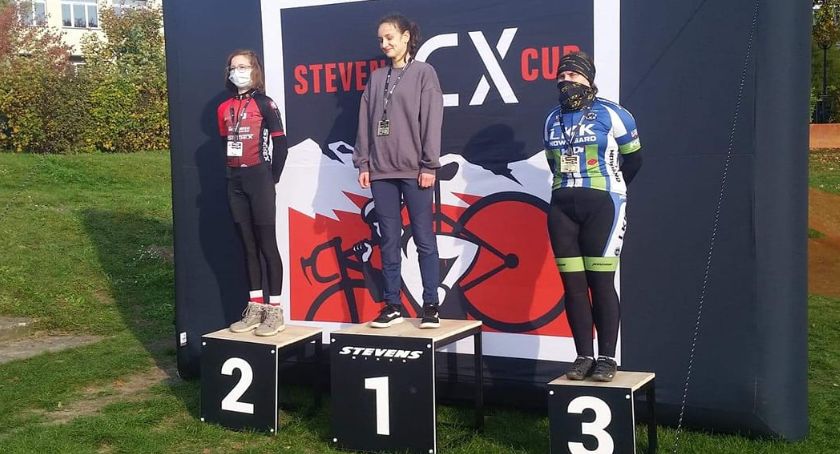 Nadia Macios na podium Stevens CX Cup w Choszcznie