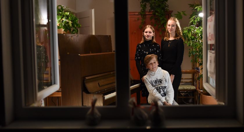 Koncert w Okienku w Zalesiu