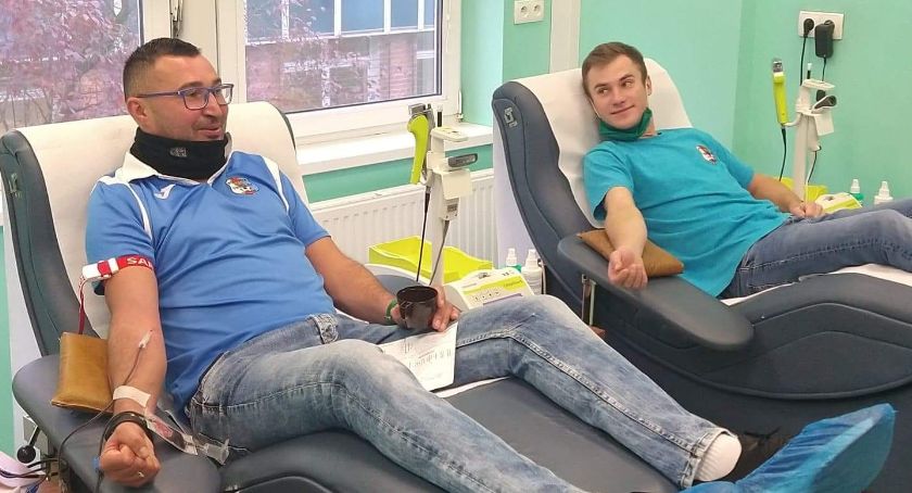 Zawodnicy Polonii Jastrowie oddali krew dla Pani Krystyny
