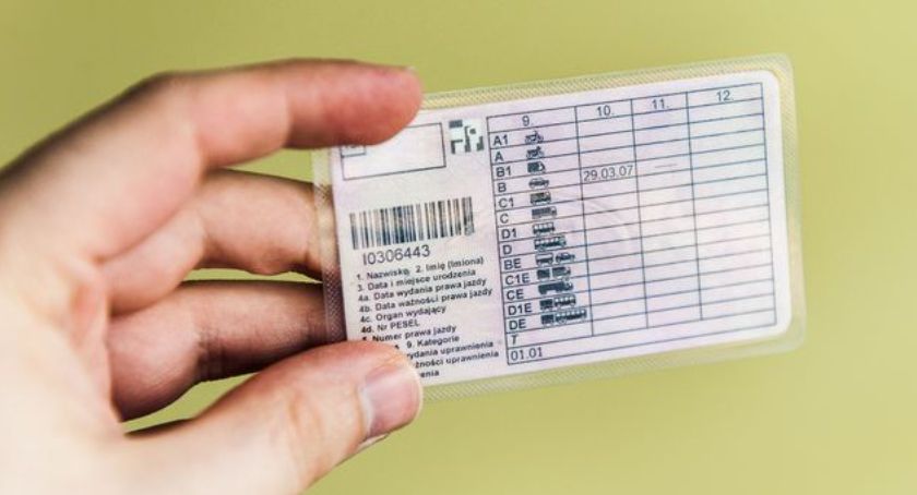 Koniec kar za brak blankietu prawa jazdy podczas kontroli