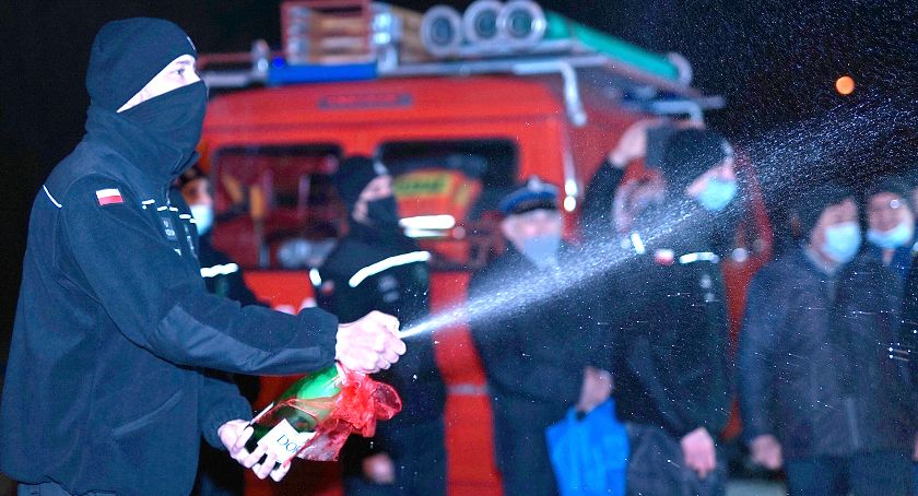 Nowe wozy strażaków