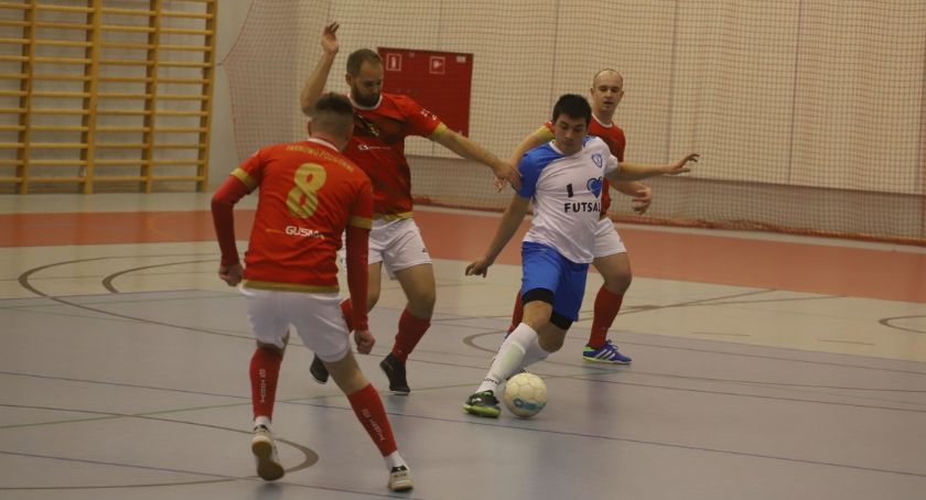 KS Perfecta Futsal Złotów kontra GKS Tarnovia Tarnowo Podgórne