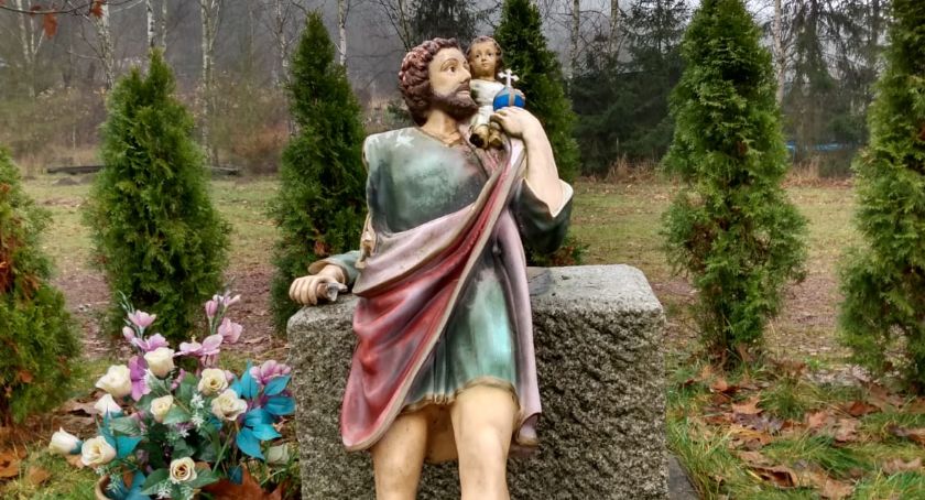 Nie ma żadnych świętości
