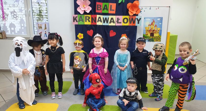 Przedszkolaki na balu