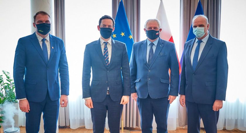 Władze powiatu złotowskiego z wizytą w Warszawie