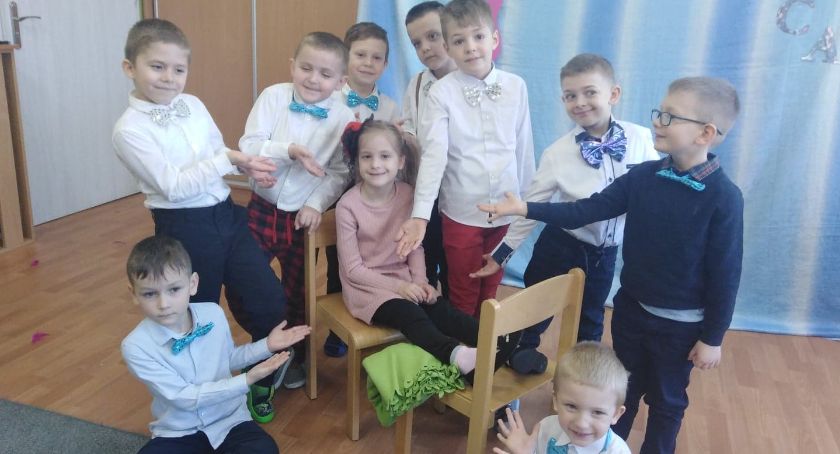 Pokaz mody z okazji Dnia Kobiet 