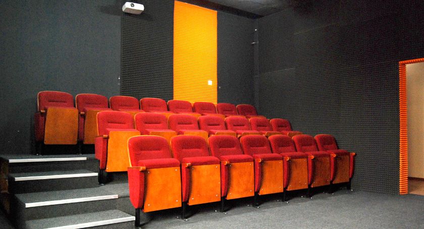 Mini kino w Krajence