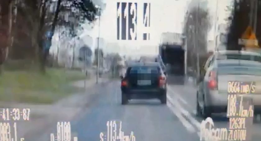 Rażąco przekroczył prędkość i wyprzedzał na przejsciu dla pieszych