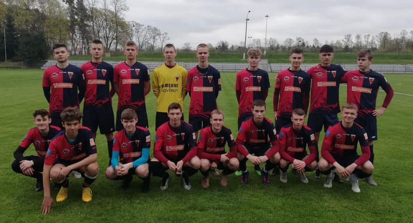 Wysoka wygrana juniorów Sparty Złotów