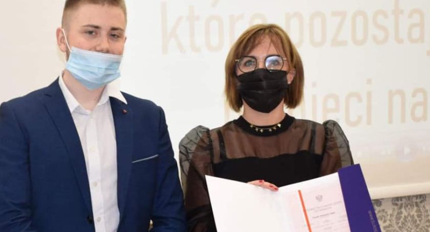 Pożegnanie maturzystów w złotowskim CKZIU