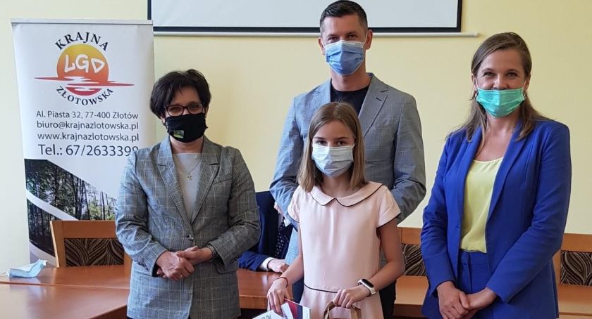 Nagrodzono laureatów Powiatowego Konkursu Literackiego