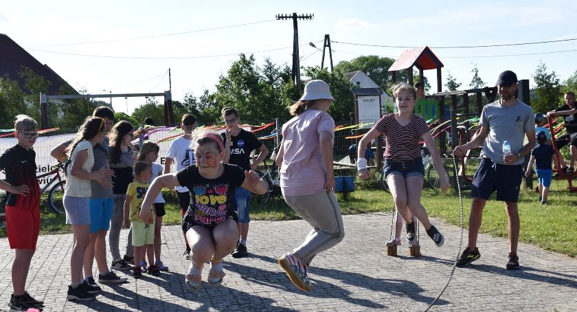 Gminny Dzień Dziecka w Brzeźnicy Kolonii